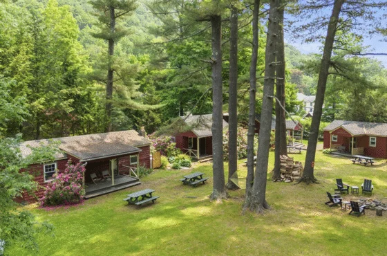 Phoenicia Lodge
